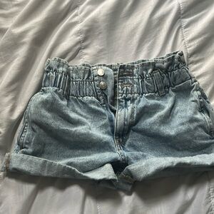 Blue notes mid waisted jean shorts